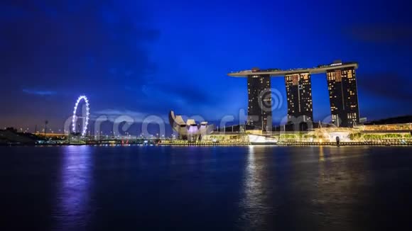 新加坡城市景观随着日出的时间推移视频的预览图