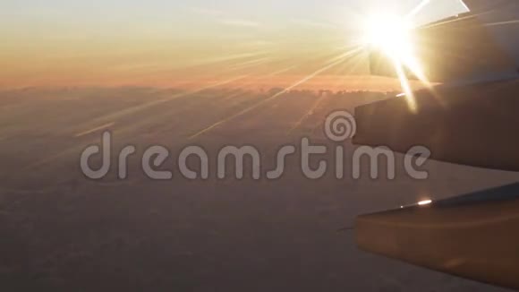 空中日出景观视频的预览图
