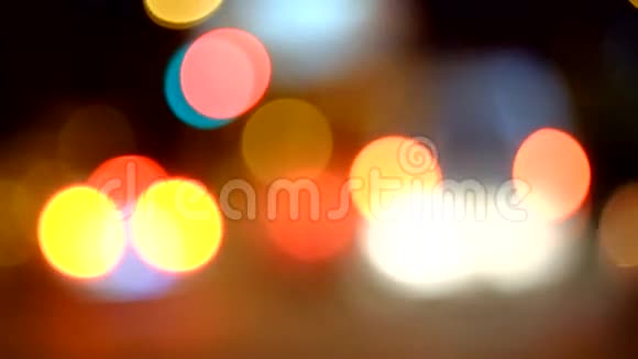 Bokeh灯街灯和焦点灯的照片视频的预览图