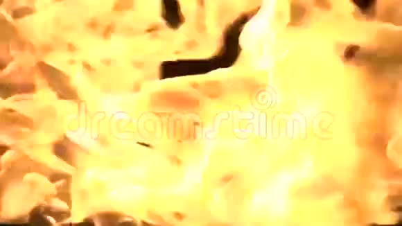 天然气或油井或破裂的石油管道上的巨大夜间火灾视频的预览图
