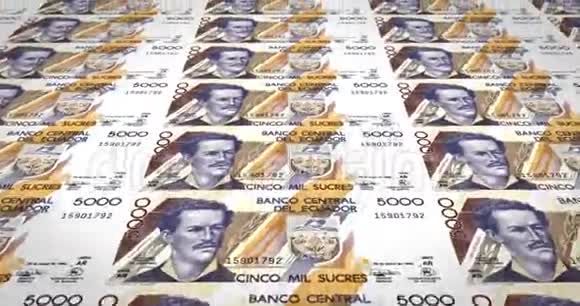 厄瓜多尔五千多苏克雷钞票滚动现金循环视频的预览图