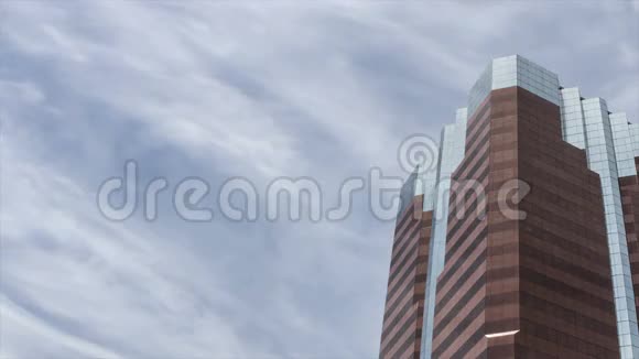 高楼大厦与云彩时光流逝视频循环视频的预览图