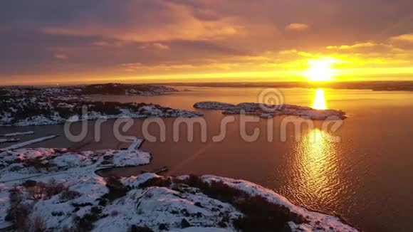 瑞典冬天日落视频的预览图