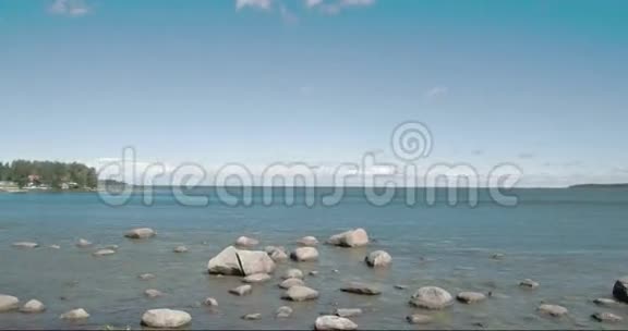 爱沙尼亚海上的小岩石FS7004KRAW奥德赛7Q视频的预览图