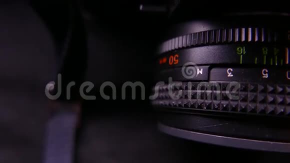 老式苏联35毫米相机4KUHD视频的预览图