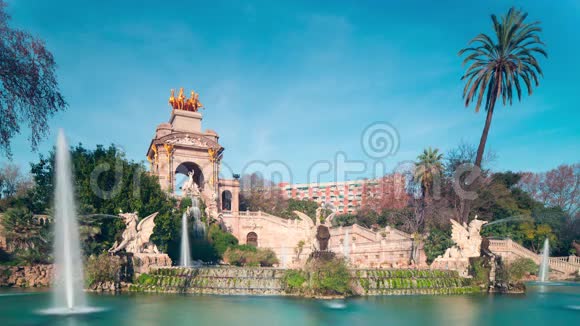 西班牙巴塞罗那喷泉全景公园西乌塔德拉4k时间流逝视频的预览图