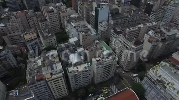巴西里约热内卢Copacabana区的最高视角视频的预览图