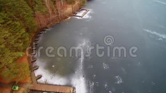冰冻湖视频的预览图