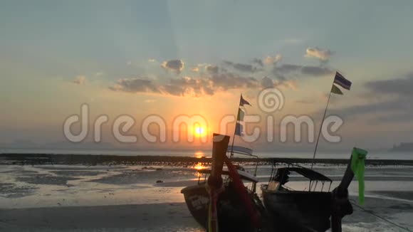 克拉比海滩日落视频的预览图