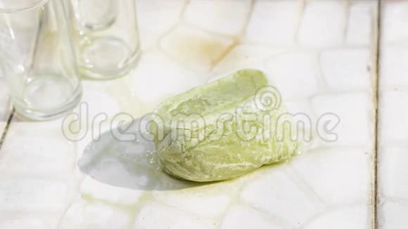 豆浆加绿茶冰视频的预览图