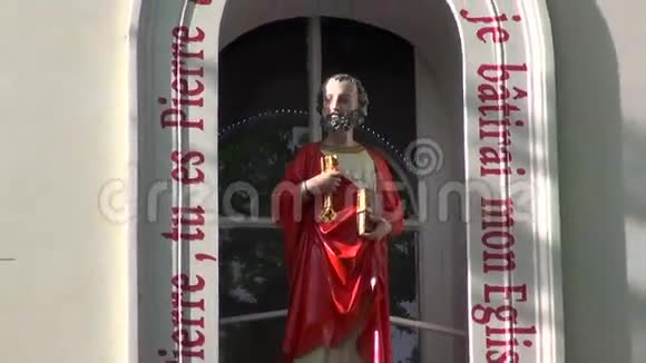 巴黎蒙马特碎片圣彼得教堂视频的预览图