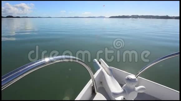 新西兰帆船的正面视频的预览图
