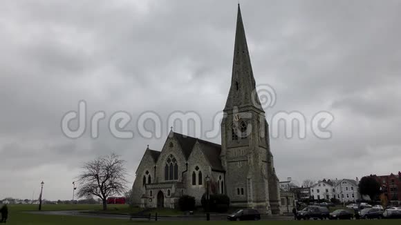 伦敦的老教堂视频的预览图
