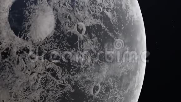在外太空轨道上旋转的海雷斯矮行星4K视频的预览图
