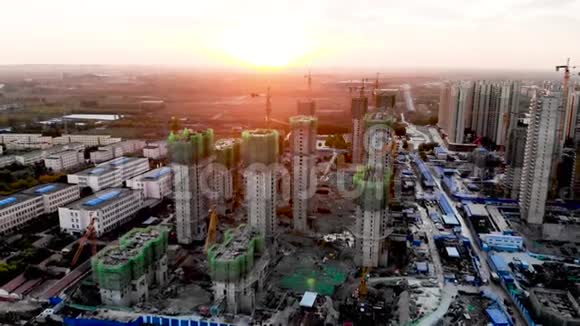 大规模建筑工地建设在中国视频的预览图