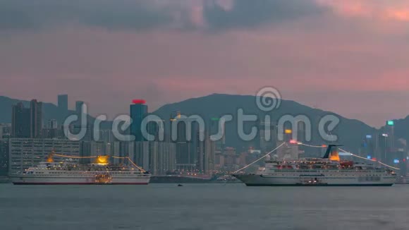 香港白天到晚上从九龙湾市区看视频的预览图