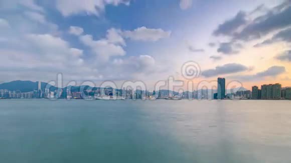 香港白天到晚上从九龙湾市区看视频的预览图