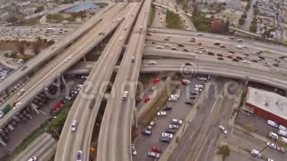 加州洛杉矶高速公路视频的预览图