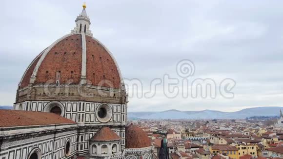 阴天的佛罗伦萨大教堂视频的预览图