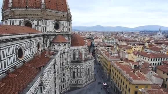 阴天的佛罗伦萨大教堂视频的预览图