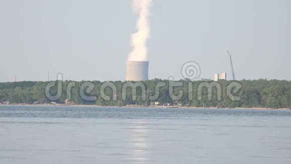 核电厂空气污染能源电力视频的预览图