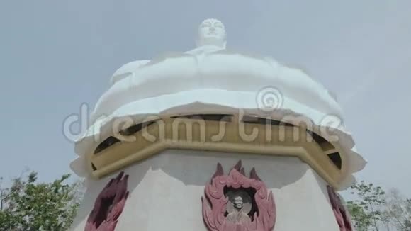 佛的大型雕塑视频的预览图