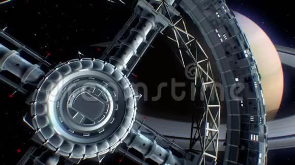 土星在背景上太空飞船飞进巨大的太空火炬门引擎灯闪烁三维动画视频的预览图