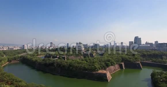 升天广角大阪城堡空中拍摄视频的预览图