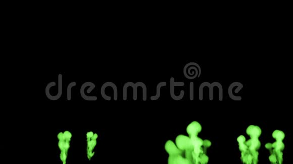 荧光绿色墨水在黑色背景下溶解在水中用Luma哑光3D渲染V15很多流视频的预览图