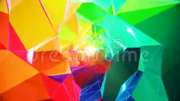 五颜六色的多角形隧道视频的预览图