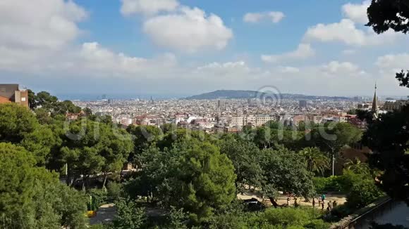 西班牙旅游胜地巴塞罗那加泰罗尼亚的建筑视频的预览图