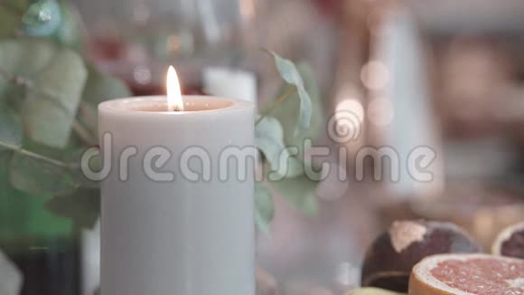 婚礼蜡烛视频的预览图