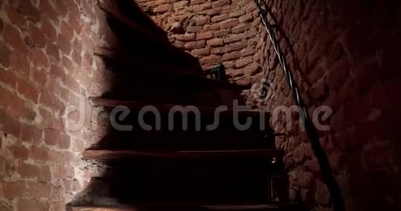楼梯段视频的预览图