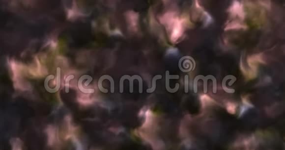 太空星云中暴风雨般柔软蓬松的粉红色和黄色云的4k视频缓慢移动形成和溶解4k4096p视频的预览图