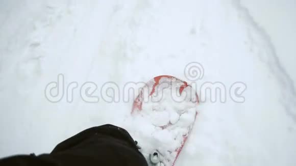 滑雪者滑雪坡视频的预览图