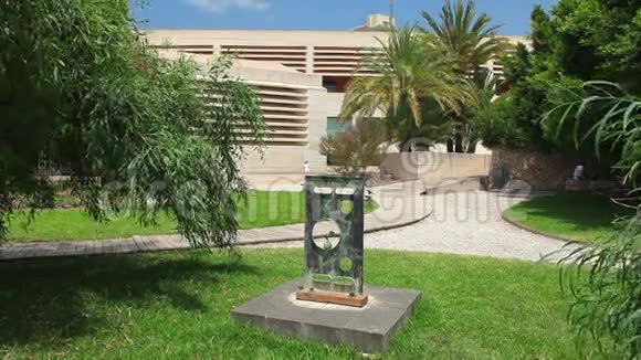 西班牙马洛卡岛PalmadeMallorcaJoanMiro博物馆大楼视频的预览图