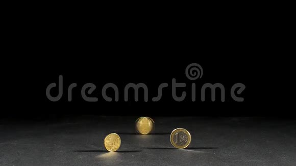 三个欧元硬币的动议视频的预览图