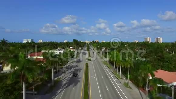 空中视频好莱坞海滩大道佛罗里达视频的预览图