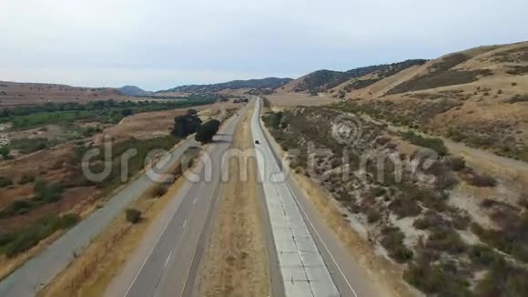 加州圣阿多航空录像视频的预览图