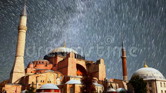 伊斯坦布尔的圣索菲亚世界著名的拜占庭建筑纪念碑视频的预览图