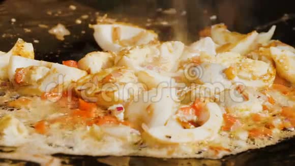 印度街头美食烹饪视频的预览图