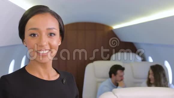 商务飞机旅行视频的预览图