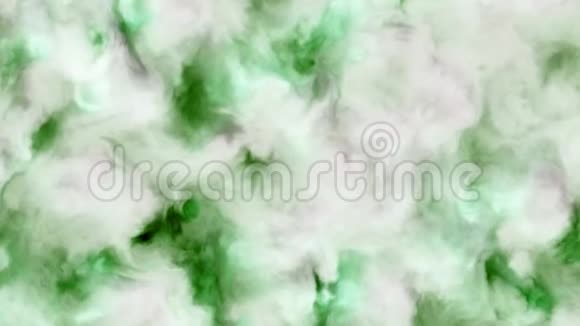 可循环的4k视频乳白色绿色云在空间星云中缓慢移动形成和溶解4k3840p24fps视频的预览图