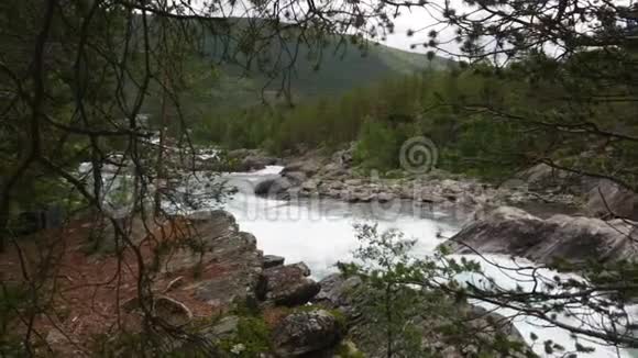 山河谷景观视频的预览图