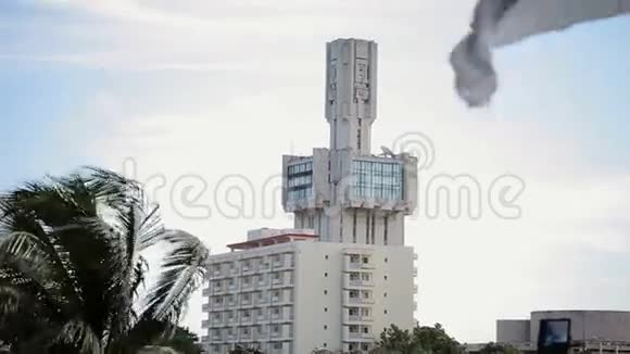 城市的高楼大厦视频的预览图