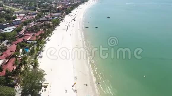 马来西亚兰卡维岛鸟瞰视频的预览图