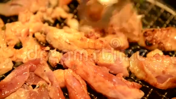 韩国肉烤视频的预览图