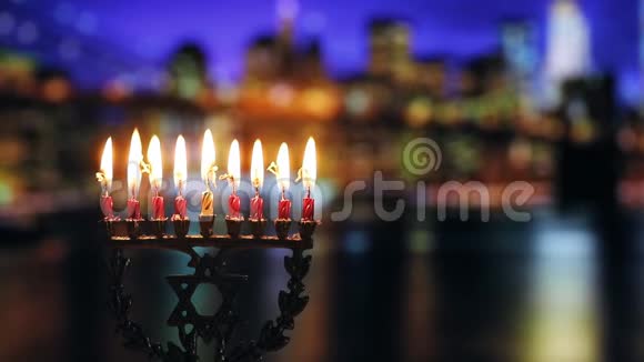 犹太象征犹太节日光明节与甘露传统烛光视频的预览图