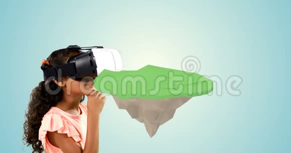 使用数字生成图标4k的虚拟现实耳机的女孩视频的预览图