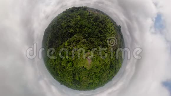 热带景观与热带雨林印度尼西亚视频的预览图